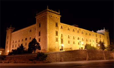 http://www.visitarvalencia.com/Images/monasterio_del_puig.jpg